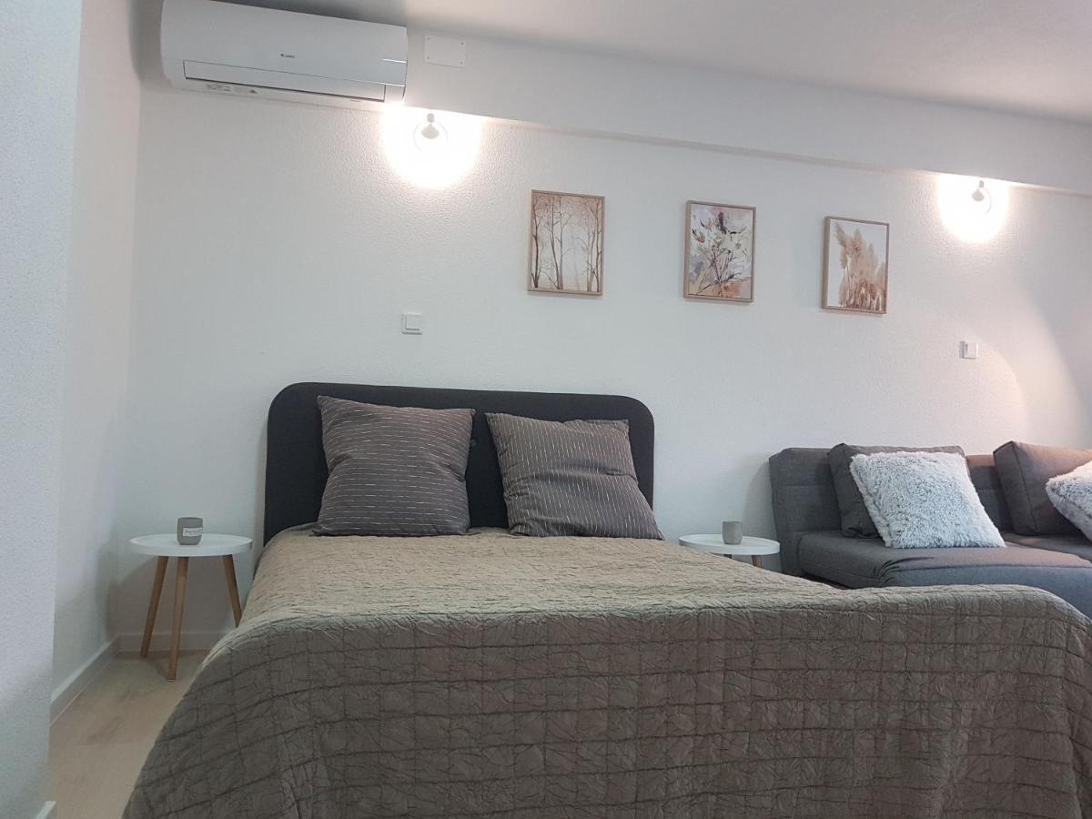 Apartment Plesa Bihać Exterior foto